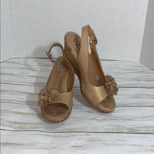 Size 9 BOC Poppy Wedge Sandals